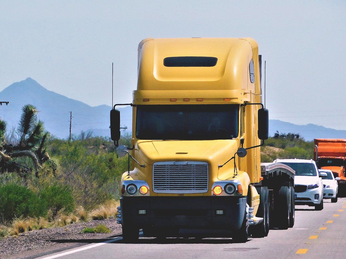 Learn more about wholesale small parcel shipping with our latest blog!